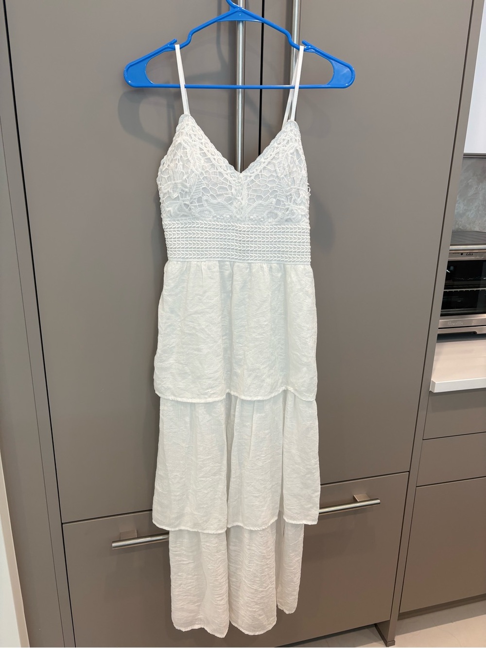 Derek Heart White Crochet Lace Tiered Maxi Dress Boho Beach Sundress - size M